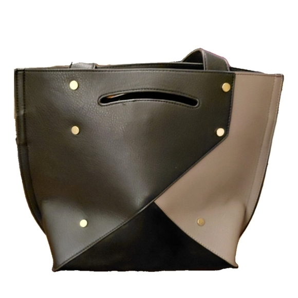 Sondra Roberts Black Colorblock Faux Leather Shoulder Bag Purse - Picture 1 of 4